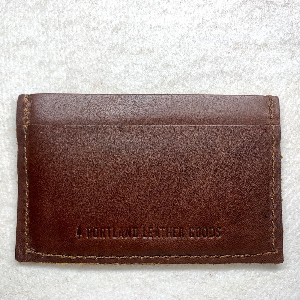 NEW GRIZZLY Portland Leather Goods Cardholder